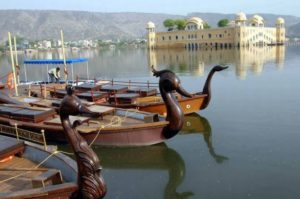 boating in Jal Mahal